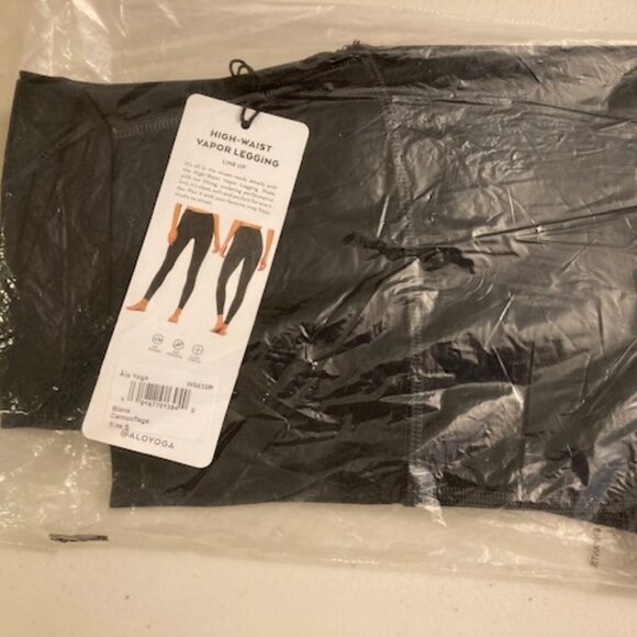 Alo Yoga High-Waist Camo Vapor Legging - Black Camouflage BNWT - XS and Small - Picture 5 of 5